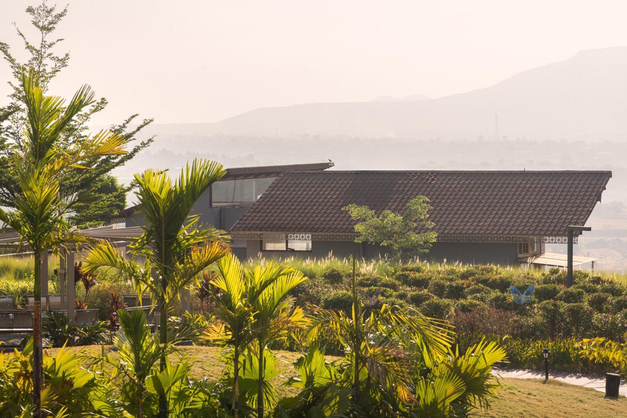 Wabi Sabi Resort, Igatpuri Exteriör bild