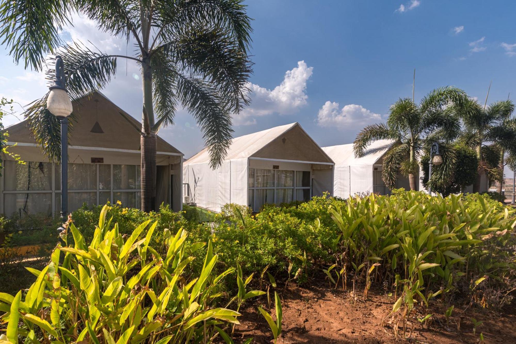 Wabi Sabi Resort, Igatpuri Exteriör bild